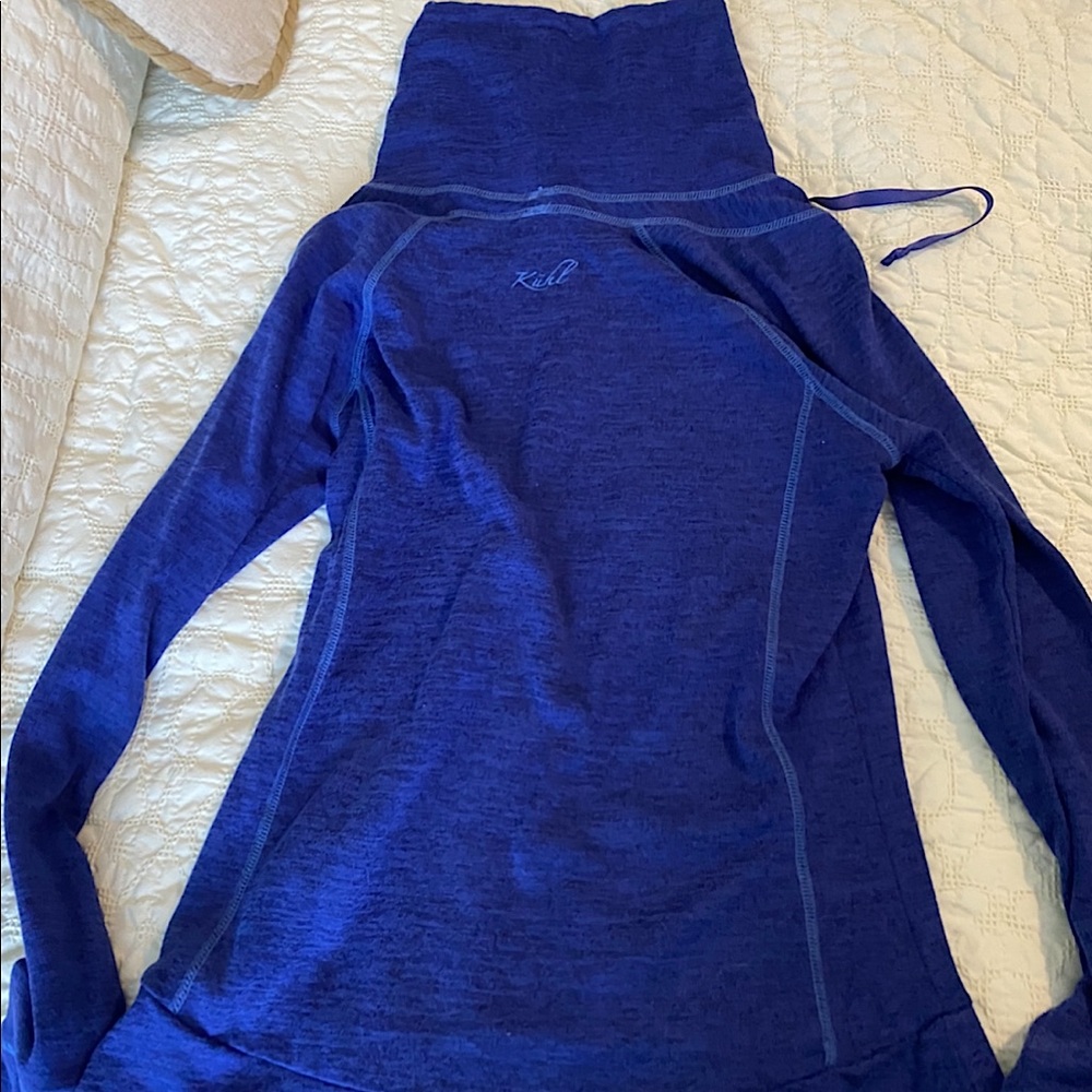 Kuhl athletic long sleeve shirt